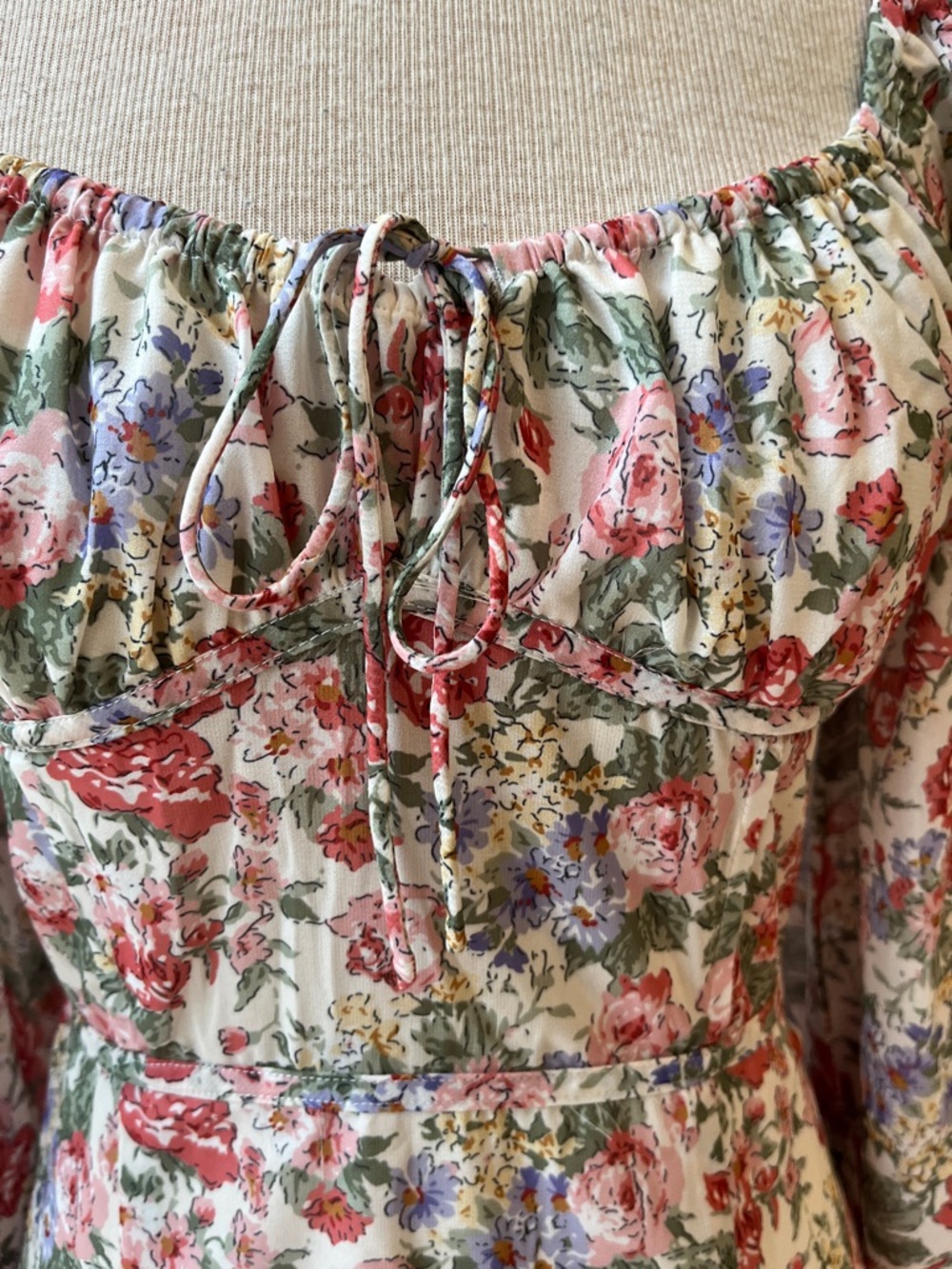 Sabo Floral Puff-Sleeve Mini Dress Cream Rose Green Purple designed in Australia - Picture 6 of 13